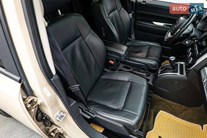 Позашляховик / Кросовер Jeep Compass 2016 в Києві фото 17 Позашляховик / Кросовер Jeep Compass 2016 в Києві