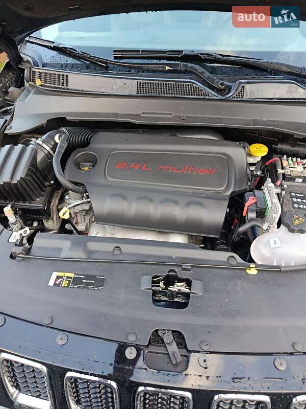 Внедорожник / Кроссовер Jeep Compass 2017 в Сумах фото 4 Внедорожник / Кроссовер Jeep Compass 2017 в Сумах