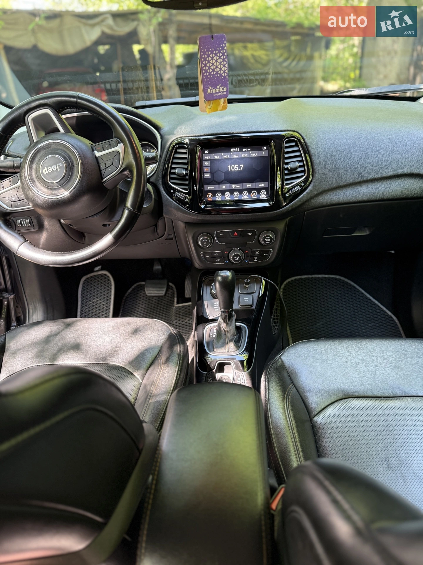 2019 Jeep Compass - мініатюра 2
