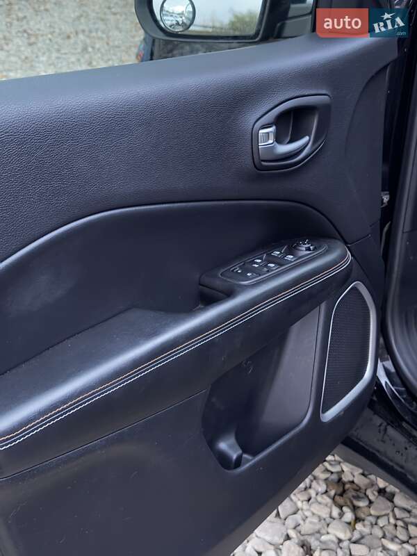 Внедорожник / Кроссовер Jeep Compass 2018 в Стрые фото 100 Внедорожник / Кроссовер Jeep Compass 2018 в Стрые