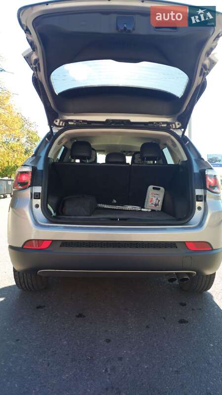 Позашляховик / Кросовер Jeep Compass 2019 в Одесі фото 4 Позашляховик / Кросовер Jeep Compass 2019 в Одесі