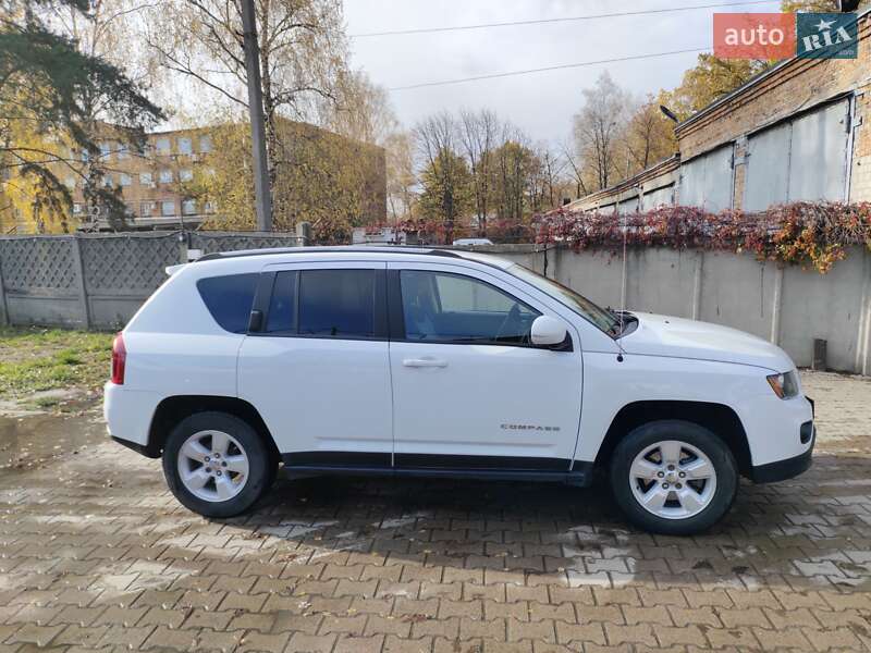 Позашляховик / Кросовер Jeep Compass 2016 в Сумах