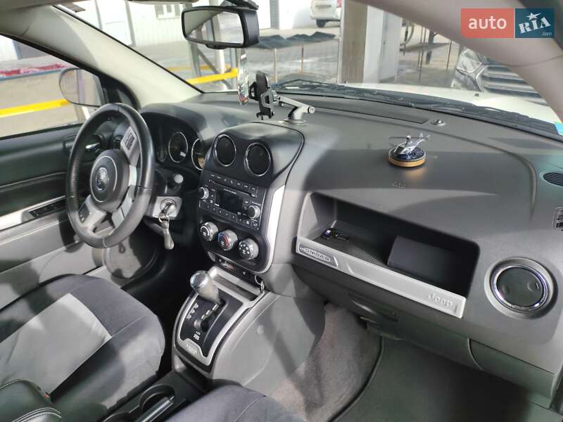 Позашляховик / Кросовер Jeep Compass 2016 в Сумах