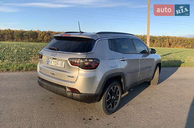 Позашляховик / Кросовер Jeep Compass 2022 в  фото 23 Позашляховик / Кросовер Jeep Compass 2022 в