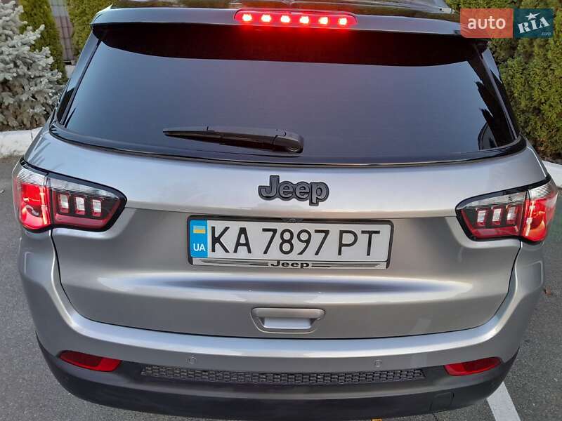Внедорожник / Кроссовер Jeep Compass 2018 в Киеве