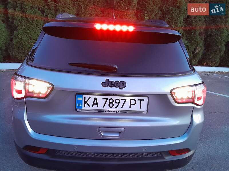 Внедорожник / Кроссовер Jeep Compass 2018 в Киеве