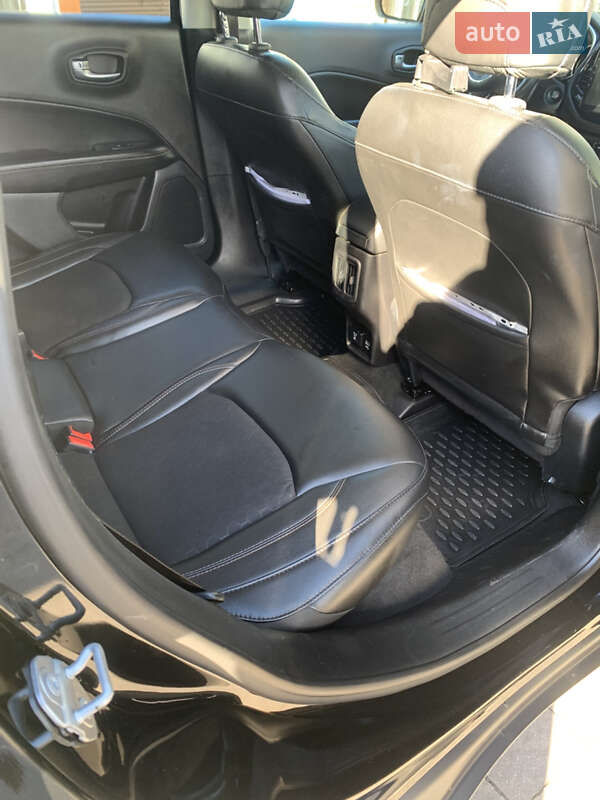 Внедорожник / Кроссовер Jeep Compass 2018 в Львове фото 37 Внедорожник / Кроссовер Jeep Compass 2018 в Львове