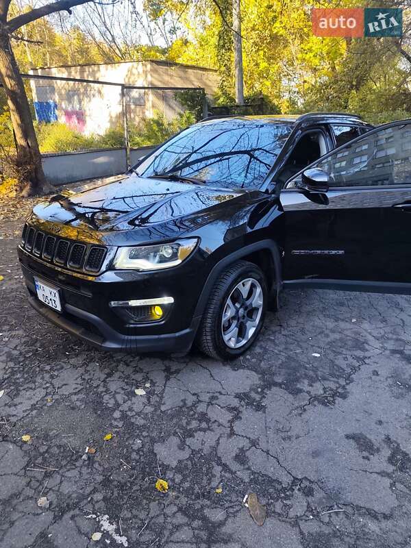 Позашляховик / Кросовер Jeep Compass 2017 в Києві