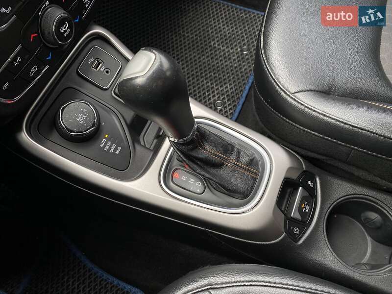 Позашляховик / Кросовер Jeep Compass 2017 в Львові фото 20 Позашляховик / Кросовер Jeep Compass 2017 в Львові
