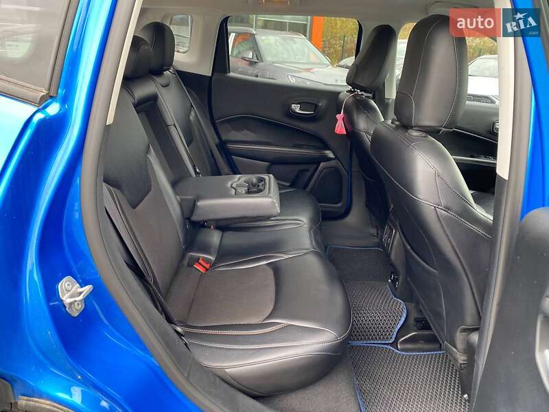 Позашляховик / Кросовер Jeep Compass 2017 в Львові фото 25 Позашляховик / Кросовер Jeep Compass 2017 в Львові