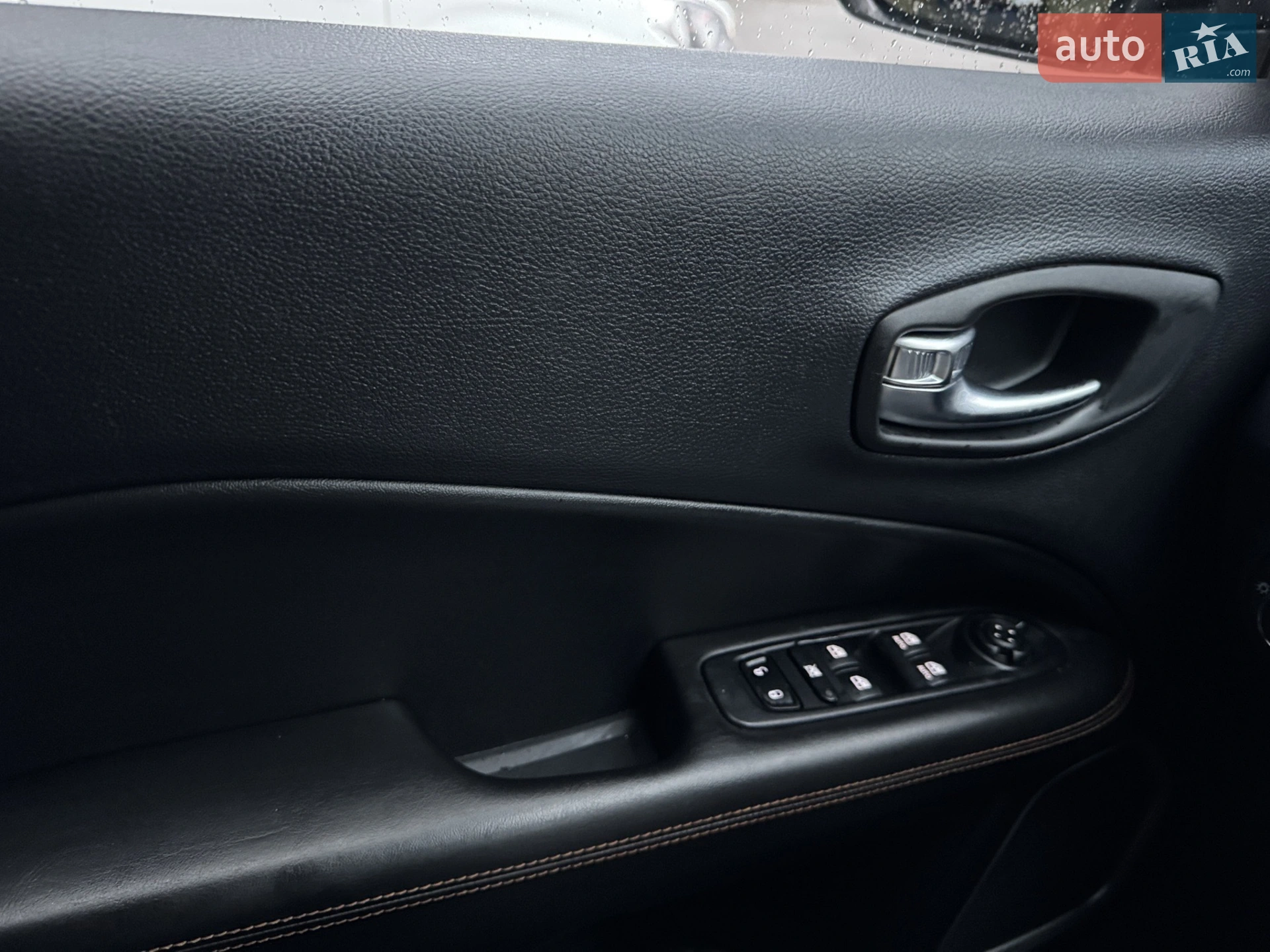2018 Jeep Compass - мініатюра 12