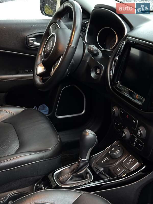 Позашляховик / Кросовер Jeep Compass 2018 в Дніпрі