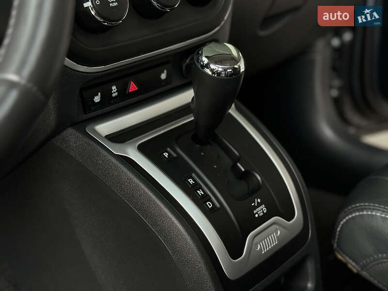 Внедорожник / Кроссовер Jeep Compass 2015 в Киеве фото 22 Внедорожник / Кроссовер Jeep Compass 2015 в Киеве