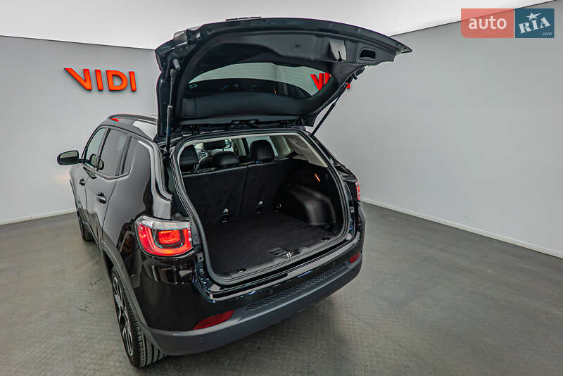 Позашляховик / Кросовер Jeep Compass 2019 в Києві фото 7 Позашляховик / Кросовер Jeep Compass 2019 в Києві