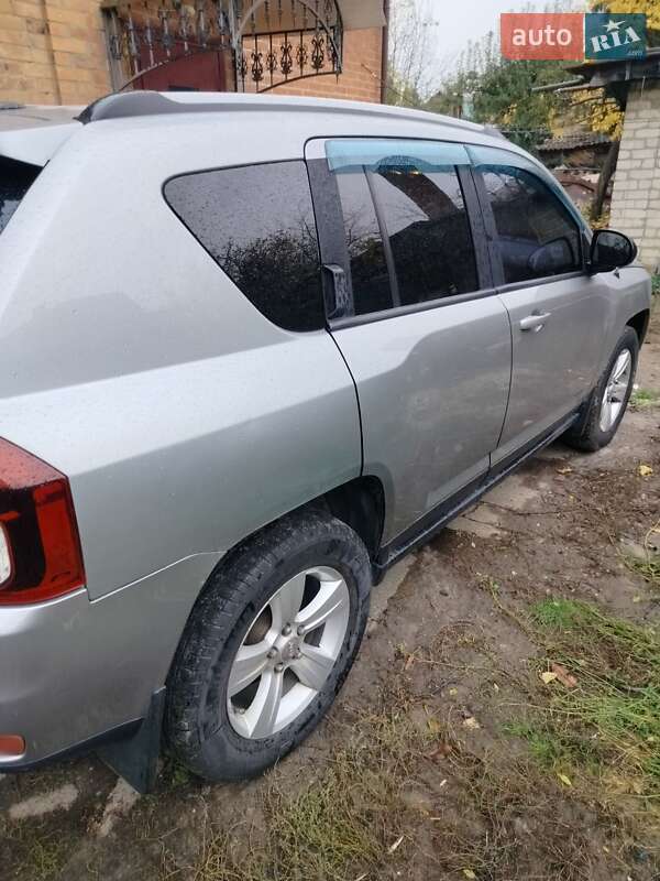 Внедорожник / Кроссовер Jeep Compass 2016 в Харькове фото 7 Внедорожник / Кроссовер Jeep Compass 2016 в Харькове