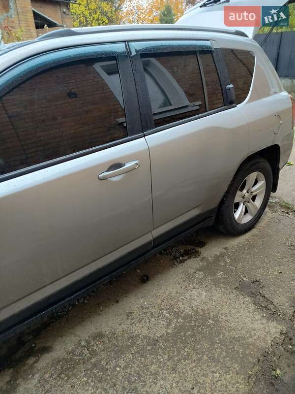 Внедорожник / Кроссовер Jeep Compass 2016 в Харькове фото 9 Внедорожник / Кроссовер Jeep Compass 2016 в Харькове