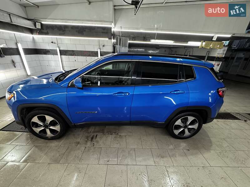 Внедорожник / Кроссовер Jeep Compass 2018 в Киеве