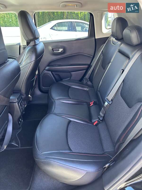 Внедорожник / Кроссовер Jeep Compass 2019 в Ровно фото 11 Внедорожник / Кроссовер Jeep Compass 2019 в Ровно