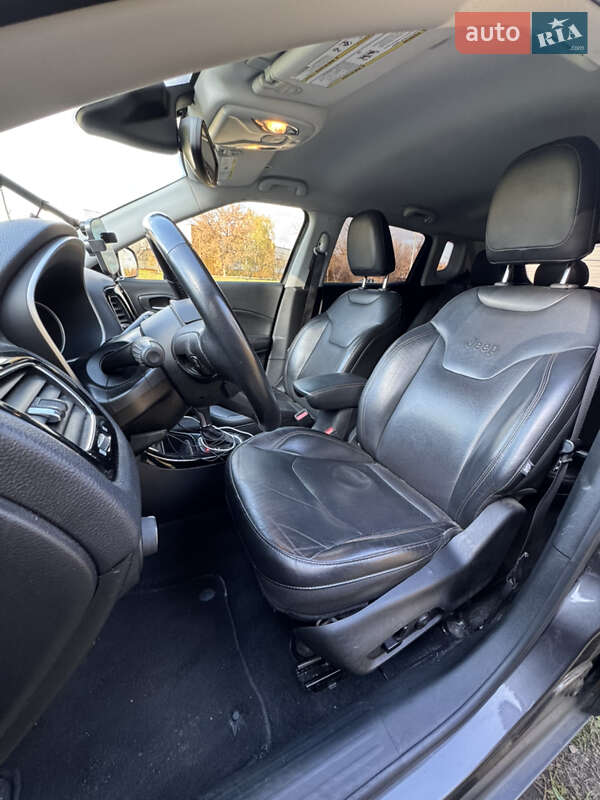 Позашляховик / Кросовер Jeep Compass 2018 в Києві фото 21 Позашляховик / Кросовер Jeep Compass 2018 в Києві