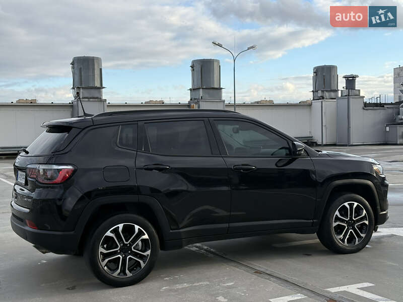 Позашляховик / Кросовер Jeep Compass 2022 в Києві