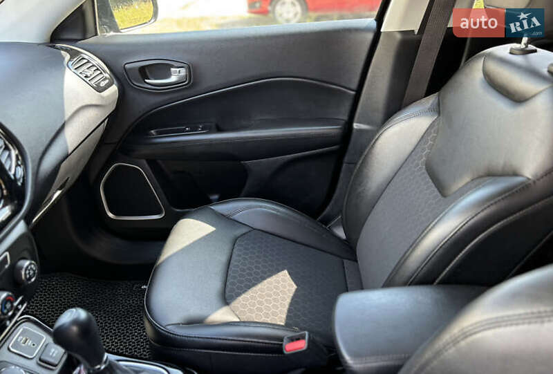 Внедорожник / Кроссовер Jeep Compass 2018 в Львове фото 10 Внедорожник / Кроссовер Jeep Compass 2018 в Львове
