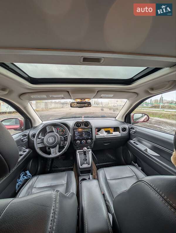 Внедорожник / Кроссовер Jeep Compass 2014 в Киеве