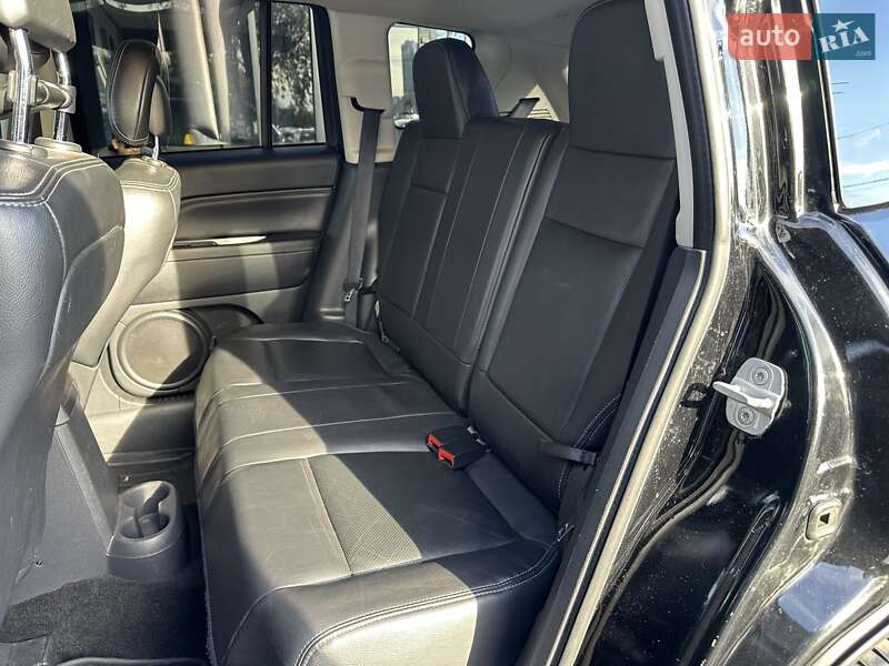 Внедорожник / Кроссовер Jeep Compass 2013 в Киеве фото 26 Внедорожник / Кроссовер Jeep Compass 2013 в Киеве