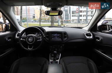 Внедорожник / Кроссовер Jeep Compass 2017 в Харькове