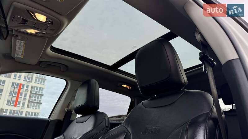 Внедорожник / Кроссовер Jeep Compass 2019 в Чернигове фото 39 Внедорожник / Кроссовер Jeep Compass 2019 в Чернигове