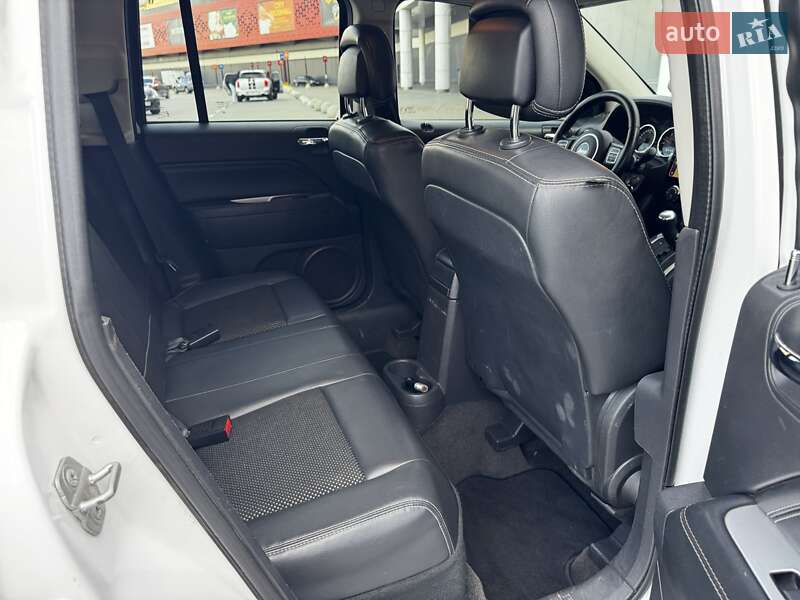 Позашляховик / Кросовер Jeep Compass 2013 в Києві