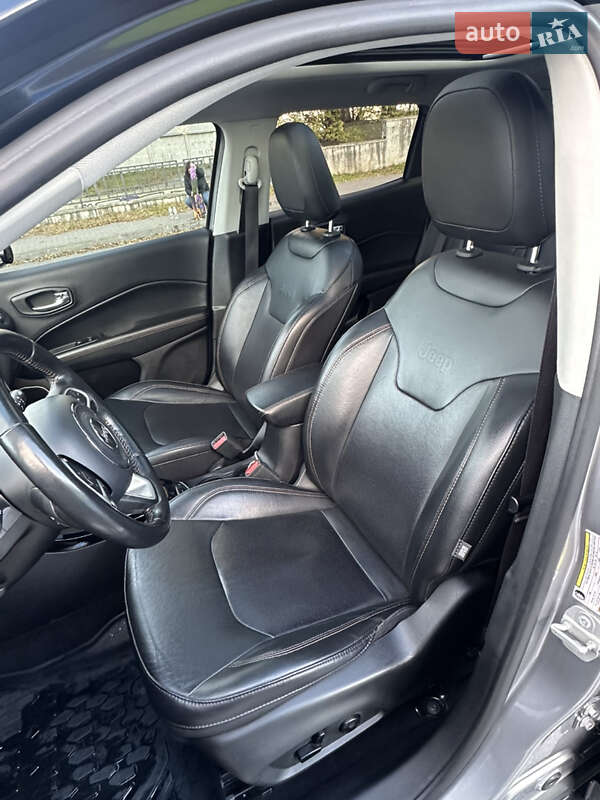 Внедорожник / Кроссовер Jeep Compass 2019 в Киеве