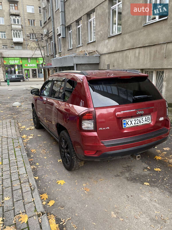 Внедорожник / Кроссовер Jeep Compass 2013 в Харькове