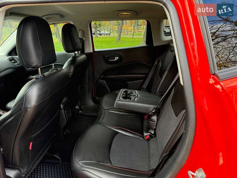 Позашляховик / Кросовер Jeep Compass 2020 в Києві фото 24 Позашляховик / Кросовер Jeep Compass 2020 в Києві