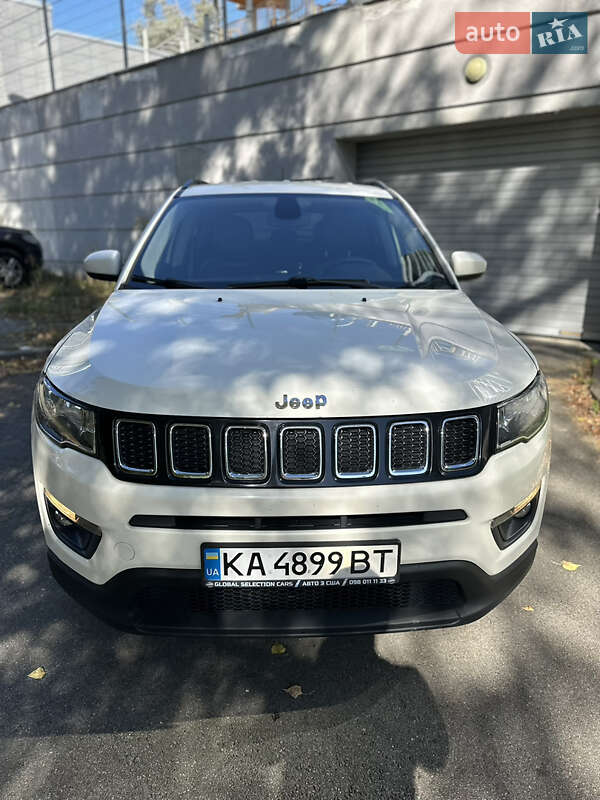 Внедорожник / Кроссовер Jeep Compass 2019 в Киеве фото 2 Внедорожник / Кроссовер Jeep Compass 2019 в Киеве