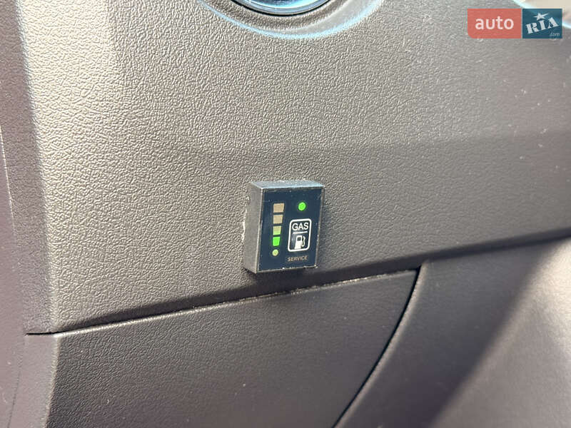 Внедорожник / Кроссовер Jeep Compass 2015 в Киеве фото 19 Внедорожник / Кроссовер Jeep Compass 2015 в Киеве