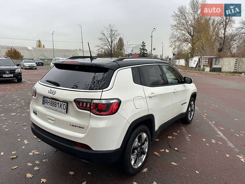 Внедорожник / Кроссовер Jeep Compass 2018 в Киеве