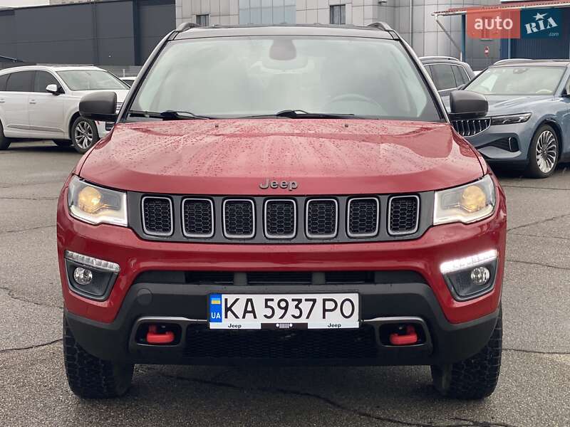 Внедорожник / Кроссовер Jeep Compass 2020 в Киеве