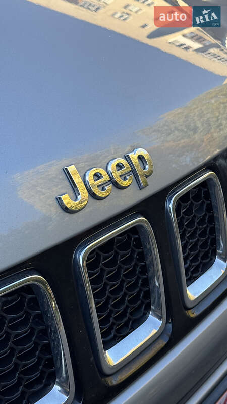 Позашляховик / Кросовер Jeep Compass 2020 в Луцьку