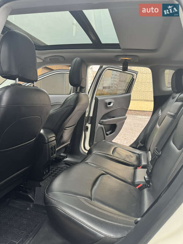 Внедорожник / Кроссовер Jeep Compass 2018 в Тернополе