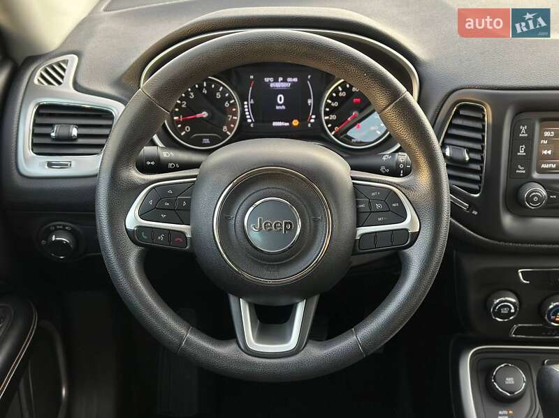 Внедорожник / Кроссовер Jeep Compass 2018 в Киеве