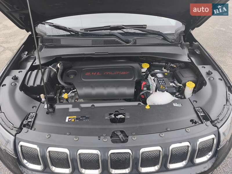 Позашляховик / Кросовер Jeep Compass 2022 в Києві фото 18 Позашляховик / Кросовер Jeep Compass 2022 в Києві