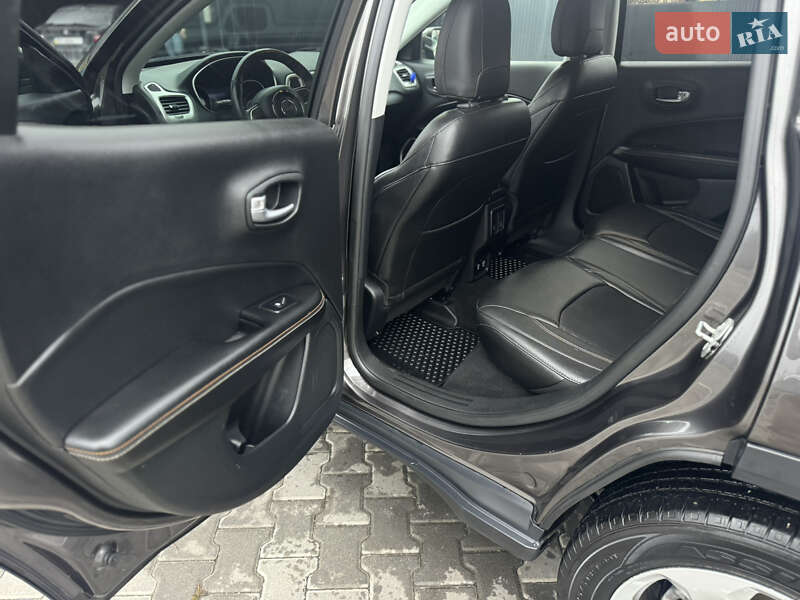 Внедорожник / Кроссовер Jeep Compass 2018 в Хмельницком фото 35 Внедорожник / Кроссовер Jeep Compass 2018 в Хмельницком