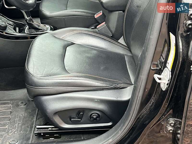Позашляховик / Кросовер Jeep Compass 2017 в Києві фото 29 Позашляховик / Кросовер Jeep Compass 2017 в Києві