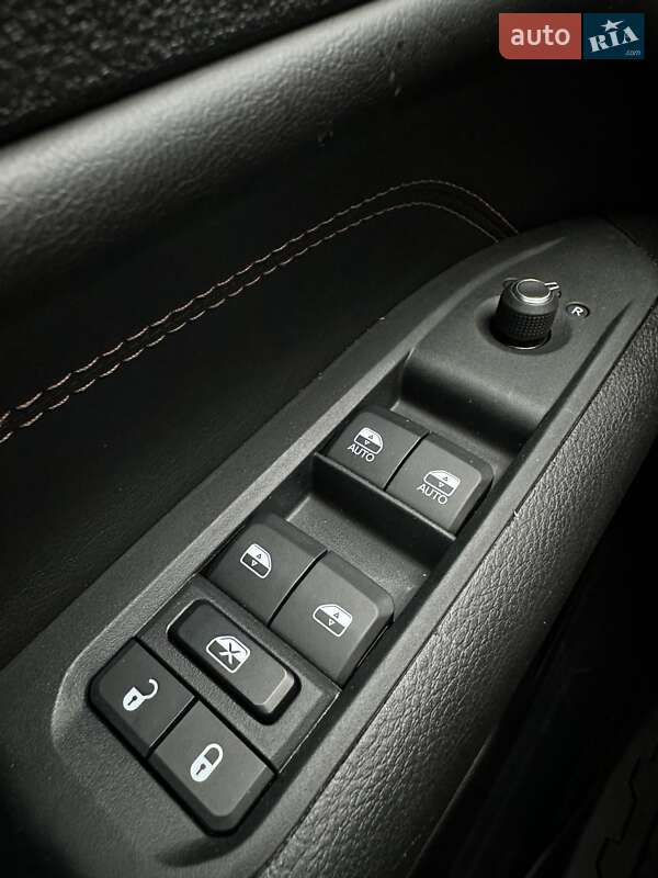 Внедорожник / Кроссовер Jeep Compass 2022 в Белогородке фото 39 Внедорожник / Кроссовер Jeep Compass 2022 в Белогородке