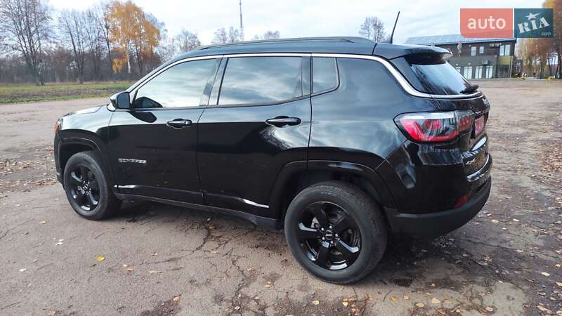 Внедорожник / Кроссовер Jeep Compass 2018 в Тростянце