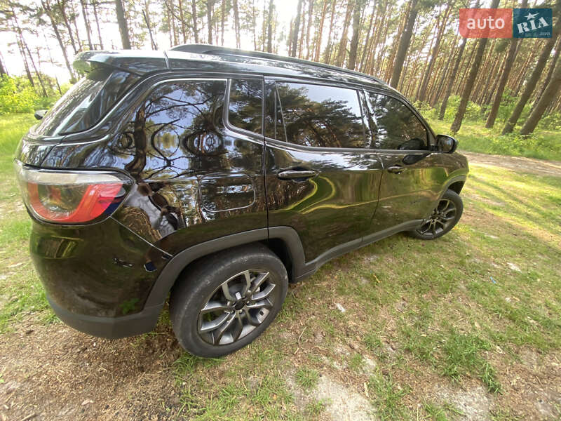 Внедорожник / Кроссовер Jeep Compass 2022 в Золочеве