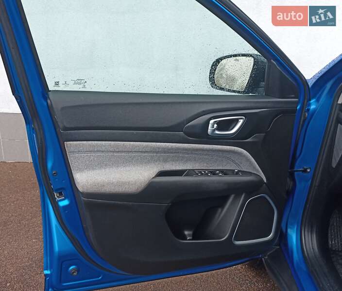 Позашляховик / Кросовер Jeep Compass 2022 в Києві фото 18 Позашляховик / Кросовер Jeep Compass 2022 в Києві