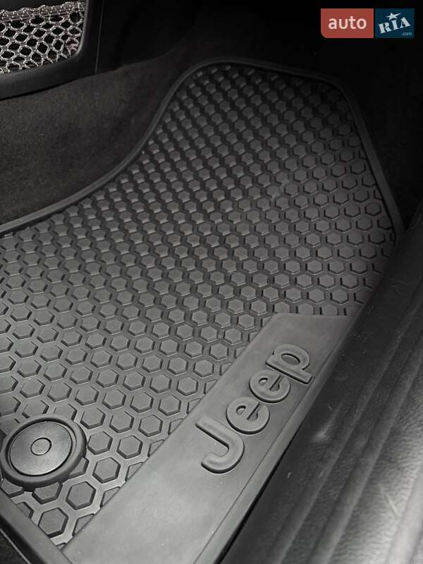 Внедорожник / Кроссовер Jeep Compass 2020 в Полтаве