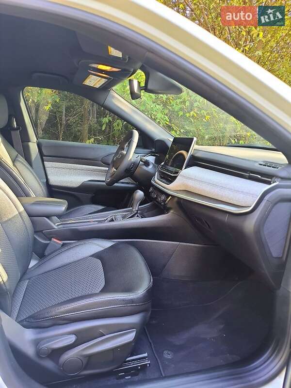 Позашляховик / Кросовер Jeep Compass 2024 в Полтаві фото 19 Позашляховик / Кросовер Jeep Compass 2024 в Полтаві