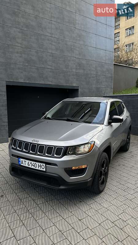 Внедорожник / Кроссовер Jeep Compass 2017 в Ивано-Франковске фото 13 Внедорожник / Кроссовер Jeep Compass 2017 в Ивано-Франковске
